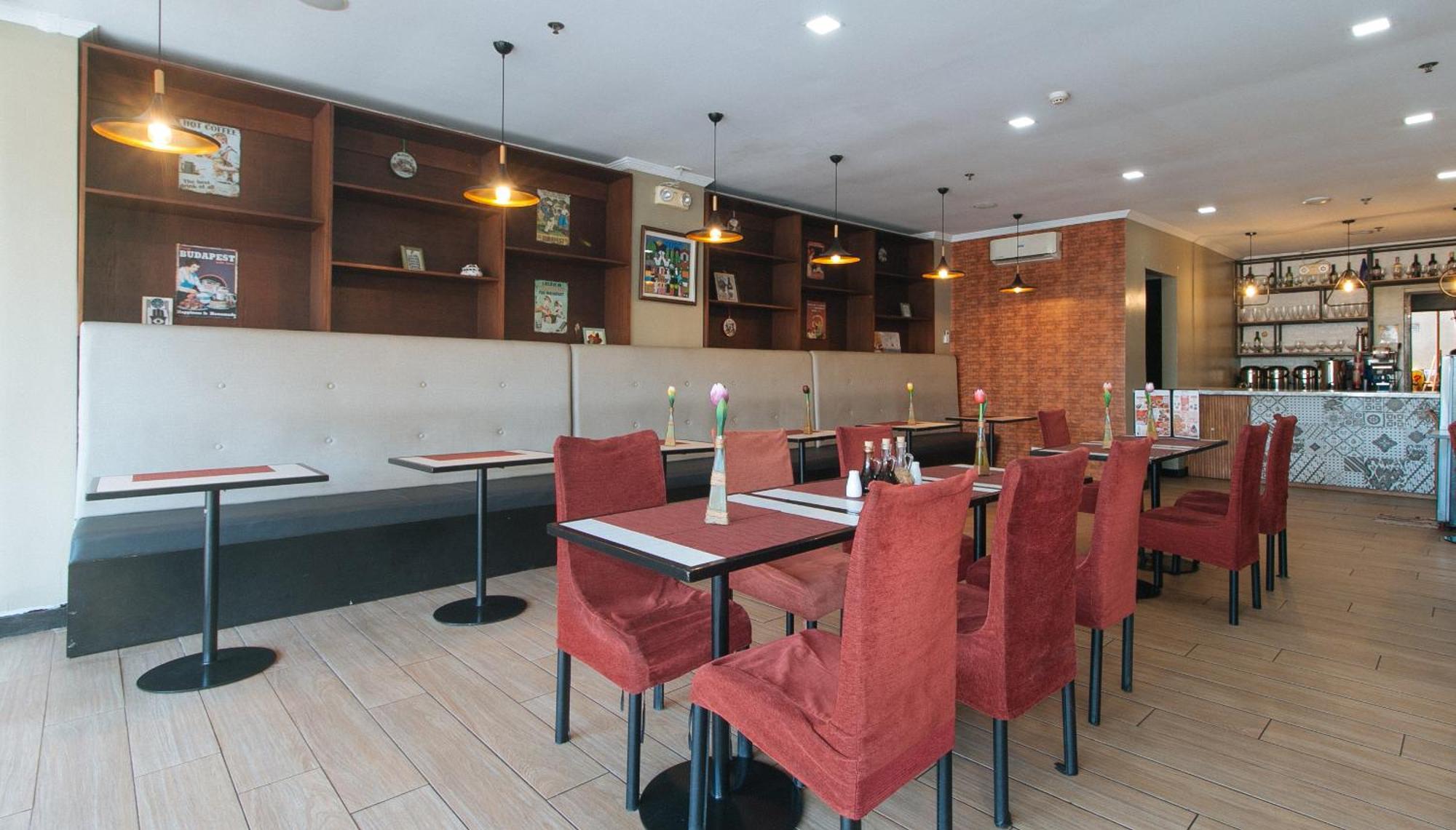 Reddoorz Plus At Mm Hotel Las Pinas Former Reddoorz Plus Near Bamboo Organ Exterior foto